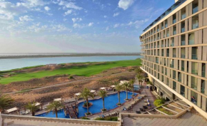 Radisson Blu Hotel, Abu Dhabi Yas Island